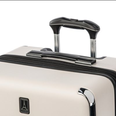 Medium Check-In Expandable Spinner Suitcase 