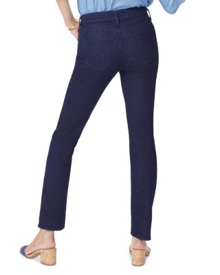Sheri Slim Jeans in Rinse