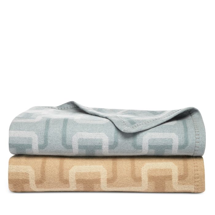 Hudson Park Collection Lambswool/Cashmere Interlocking Jacquard Throw - 100%  Exclusive