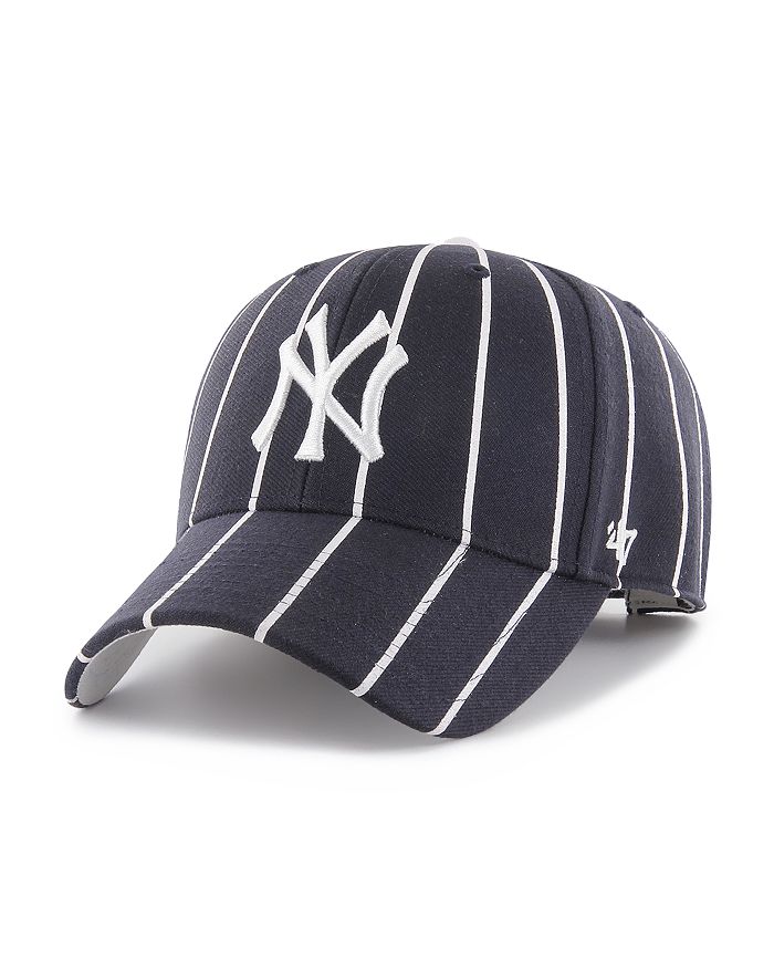 Forty Seven Men's New York Yankees 47 MVP Snapback Cap in Grey