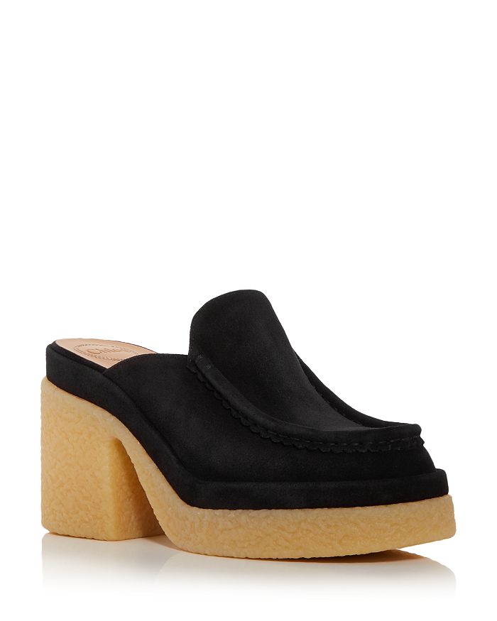 clogs chanel