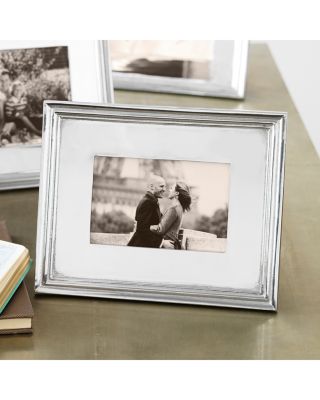 Classic Picture Frame, 5&amp;quot; x 7&amp;quot;