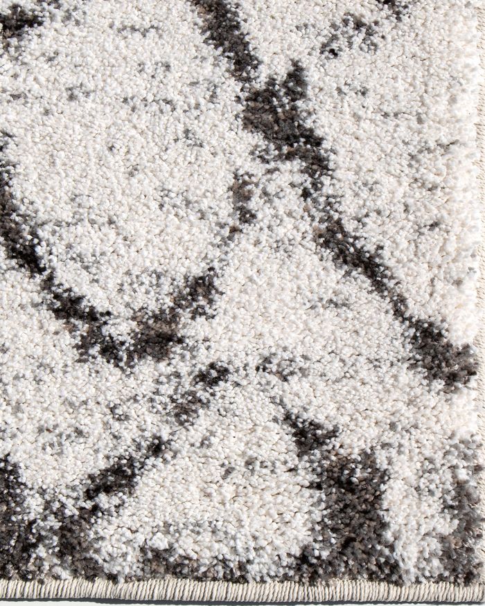 Orian Cloud 19 Tribal Line Area Rug, 6'7" x 9'6"