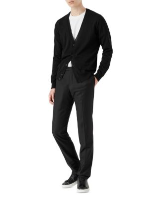 Wool Solid Slim Fit V Neck Cardigan 