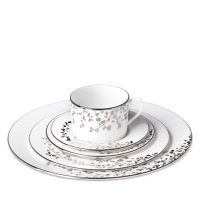 Gardner Street Platinum 5 Place Piece Setting