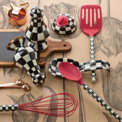  Courtly Check Kitchen Utensils & Tools Collection