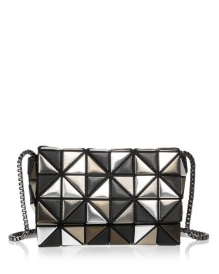 バッグ BAOBAO PLATINUM mix アイテムのご紹介「PLATINUM MIX」 – isseymiyake.com
