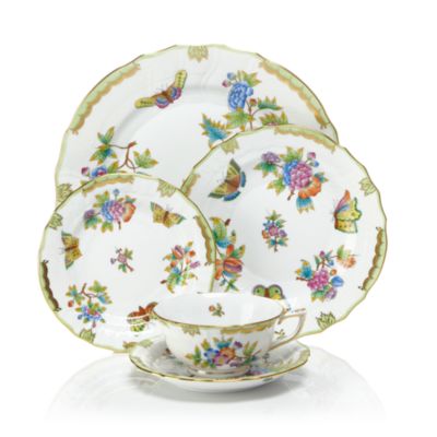 Queen Victoria Dinnerware