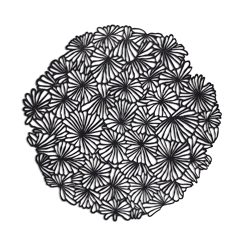 Chilewich Pressed Daisy Table Mat In Black