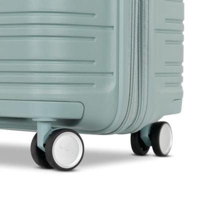Elevation™ Plus Large Spinner Suitcase