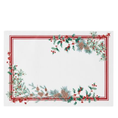 Winter Holiday Berry Fabric Placemats, Set of 4