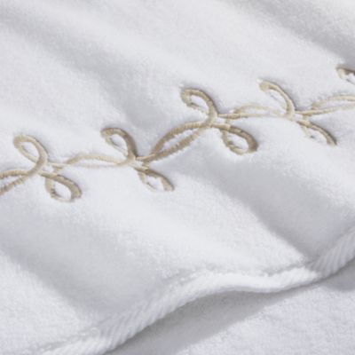Gordian Knot Milagro Bath Towel - Exclusive