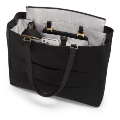 Voyageur Valetta Large Tote Bag