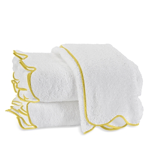 Matouk Cairo Scallop Bath Towel In Lemon