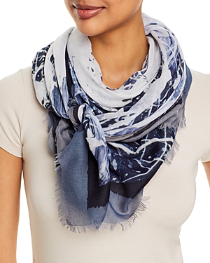 Fraas Darkness To Light Scarf In Blue/white