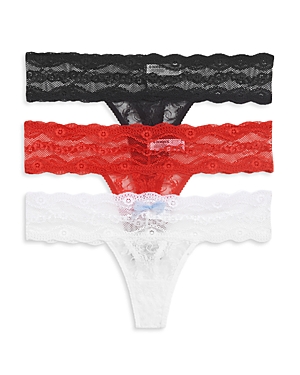 B.TEMPT'D BY WACOAL B.TEMPT'D BY WACOAL LACE KISS THONG, PACK OF 3