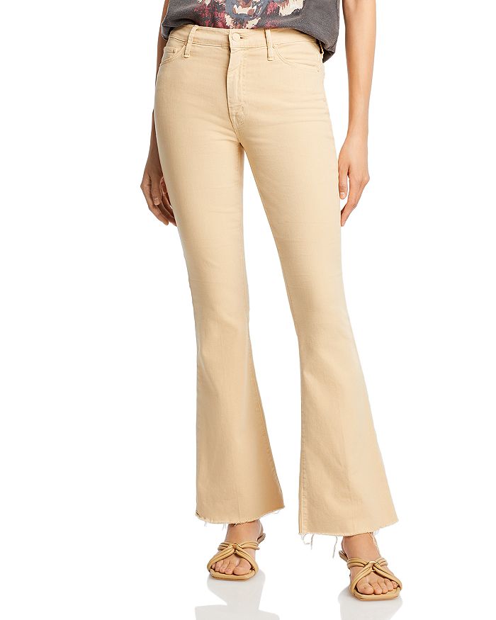 Mother The Weekender Mid Rise Flared Jeans In Marzipan