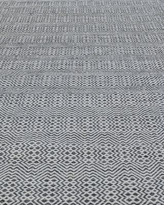 Echo ER4891 Area Rug, 4&#39; x 6&#39;