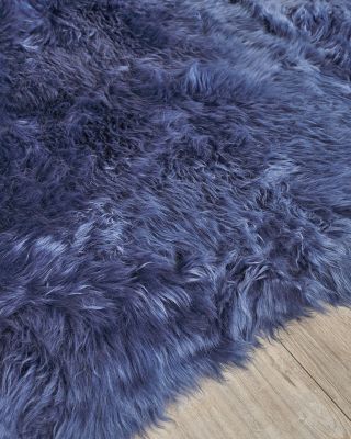 Sheepskin ER3847 Area Rug Collection