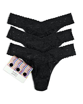 Hanky Panky Women's Petite Signature Lace Low Rise Thong, Black, One Size :  : Clothing, Shoes & Accessories
