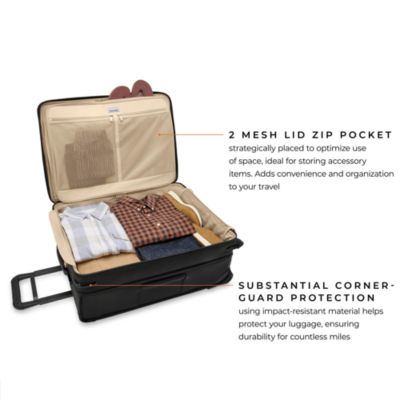 Baseline Medium Expandable Spinner Suitcase