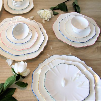 Amelie Dinnerware Collection