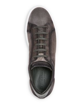 Men's Derrick Low Top Sneakers