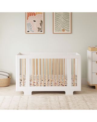 Yuzu 8 in 1 Convertible Crib with All Stages Conversion Kits