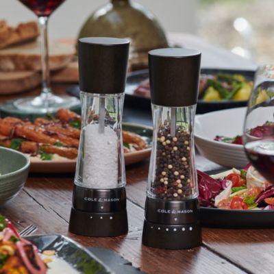 Derwent Salt and Pepper Mills Gift Set
