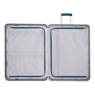 Framelock Max Carry On Spinner Suitcase