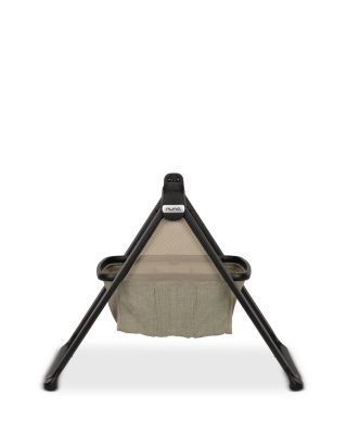 DEMI™ Next Bassinet and Stand