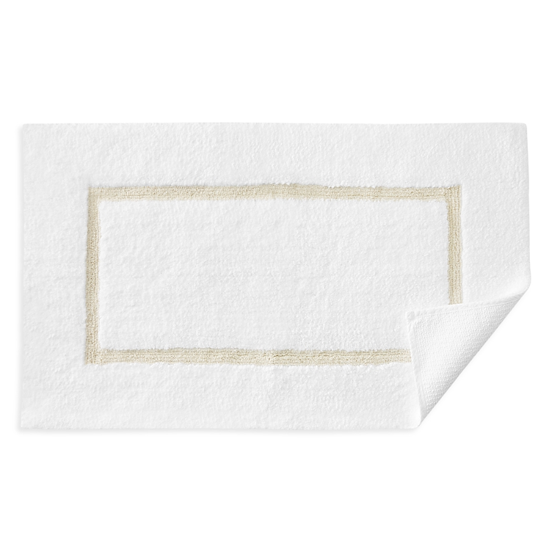 Sferra Lindo Bath Rug In White/bisque