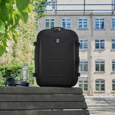 Crosslight Boarding Bag