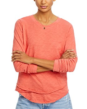 47 Brand Women's Dani Short Sleeve Fashion Tee Shirt - MLB Ladies Crew Neck  T-Shirt, Racer Red, Small : : Sports & Outdoors