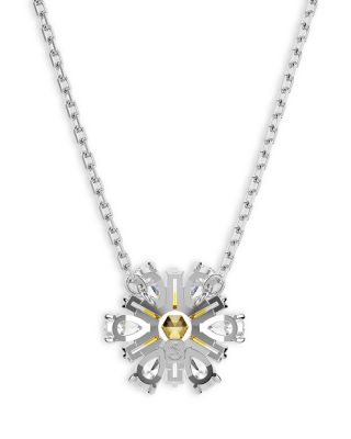 Idyllia Flower Pendant Necklace, 17.72"