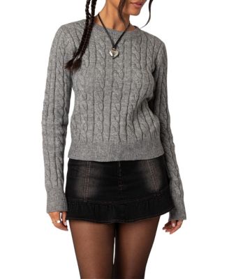 Fitted cable knit sweater hotsell