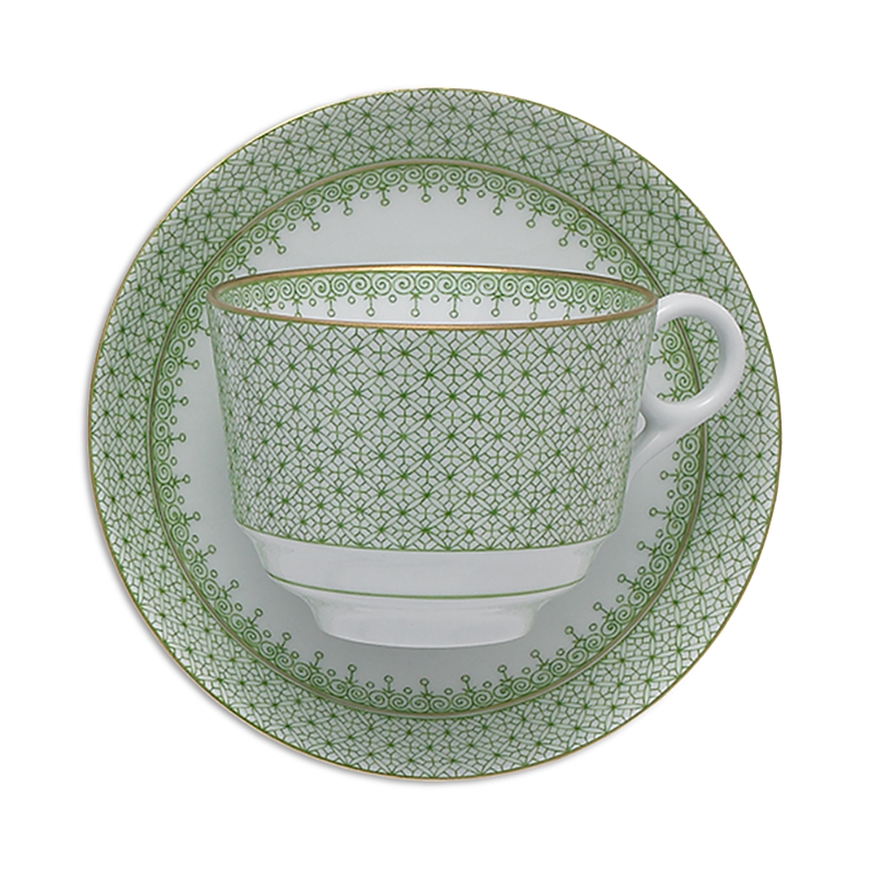 Mottahedeh Apple Lace Tea Cup & Saucer Plate In Green
