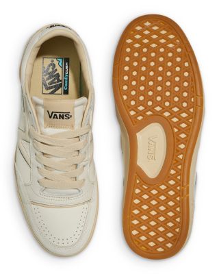 Women's Lowland Low Top Sneakers