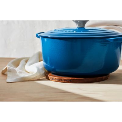 5.5-Quart Signature Round Dutch Oven