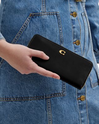 Essentials Slim Accordion Zip Wallet