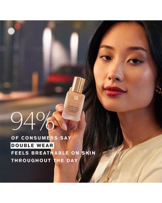 Double Wear Stay-in-Place Liquid Foundation
