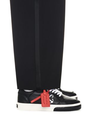 Men&#39;s New Low Top Vulcanized Sneakers