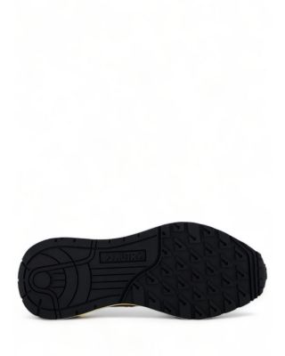 Women's Reelwind Low Top Sneakers