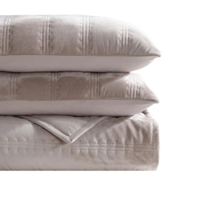 Velvet Linear Stitch 3 Piece Quilt Set, King