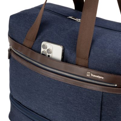 Platinum&reg; Elite Drop-Bottom Weekender