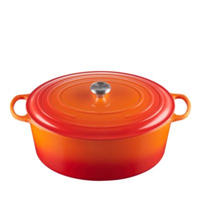 15.5-Quart Oval Dutch Oven