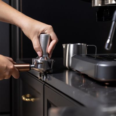 Caf&eacute;™ BELLISSIMO Semi Automatic Espresso Machine + Frother