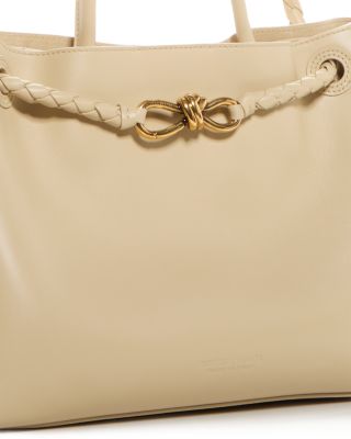 Medium Andiamo Leather Top Handle Bag