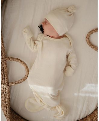 Ribbed Knotted Baby Gown + Beanie