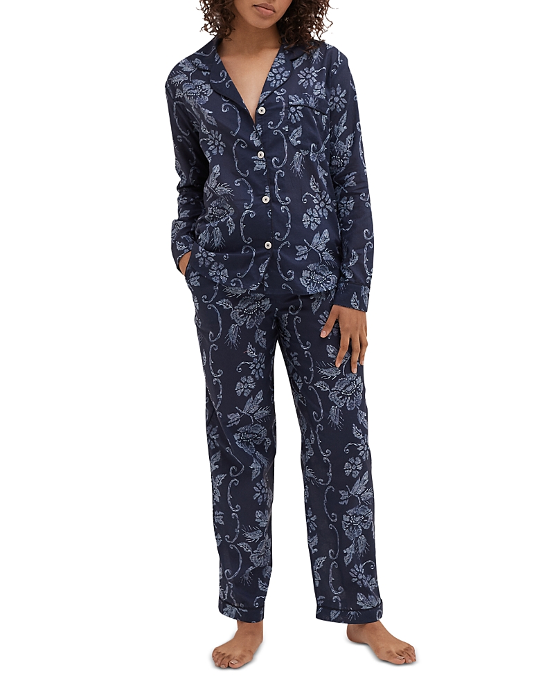 Desmond
Dempsey Jag Long Pajama Set